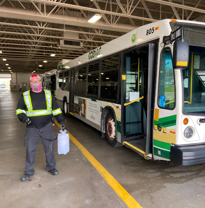 Nettoyage des autobus 